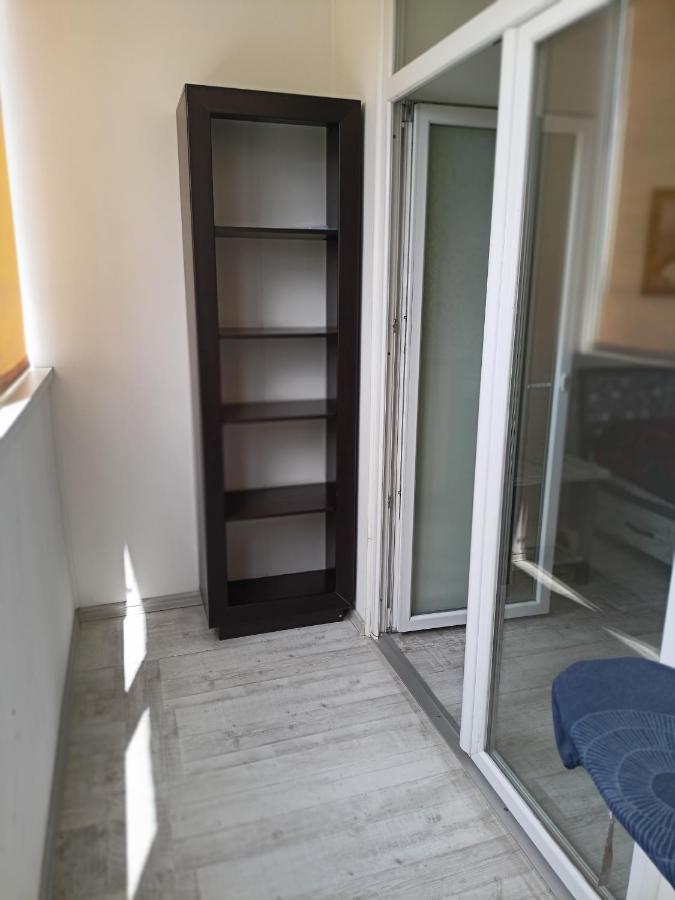 איוונו-פרנקיבסק Home In Center With Jacuzzi מראה חיצוני תמונה